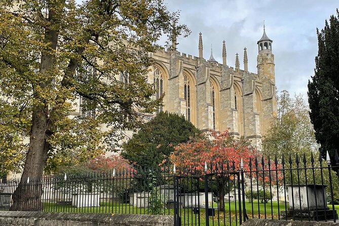 1,000 Years of Royal History from Windsor to Eton: A Self-Guided Audio Tour - The Long Walk and Monuments: Victoria to King George V