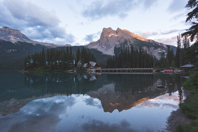 5-Day Banff Self-Guided package with Moraine & Lake Louise Tour - Yoho National Park: Emerald Lake and Natural Bridge in Plain Terms