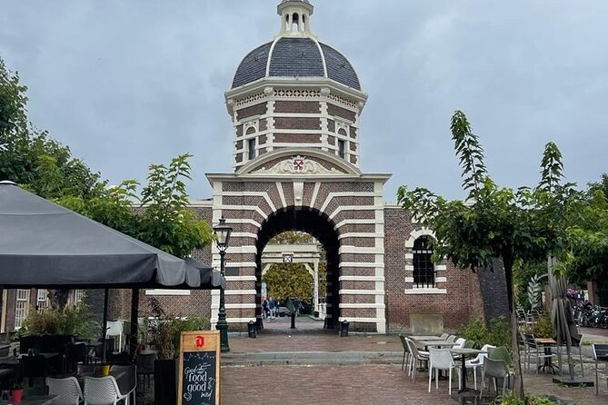 90 minutes Self-Guided Walking tour with puzzles in Leiden - App-first design: how the Discovery Trip works in real life