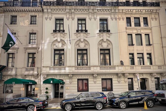 A Gilded Age Audio Guide: New York's Millionaire Row - The Knickerbocker Club: elite social power as a theme