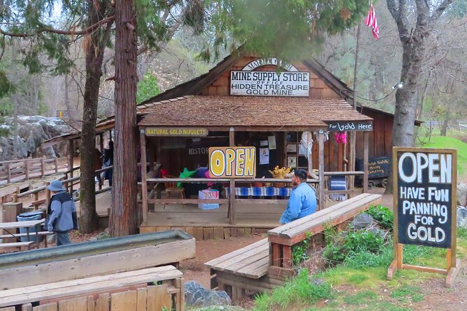 A Highway 49 Drive: A Self-Guided Audio Tour from Angels Camp to Jamestown - Mercer Caverns and Moaning Caverns: going underground