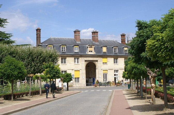 A Self-Guided Audio Tour Around Parc Montsouris - Parc Montsouris, the calm side of Paris