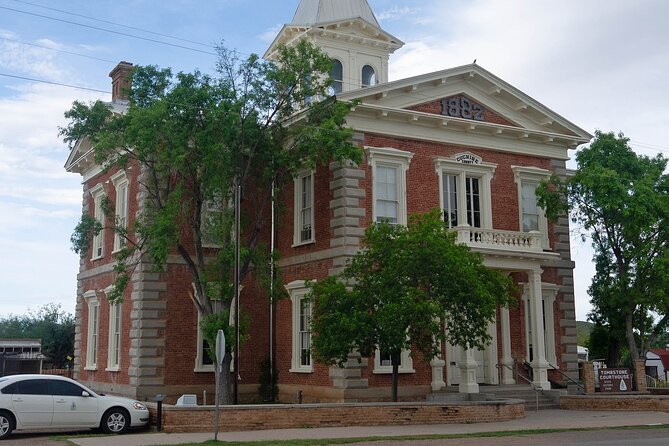 A Self Guided Audio Tour in Tombstone - The Circular Stroll Loop: How the Route Keeps You Oriented
