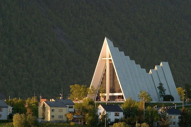 A Tromsø Introduction: A Self-Guided Audio Tour - Stop-by-Stop: The Route’s Key “Look and Listen” Moments