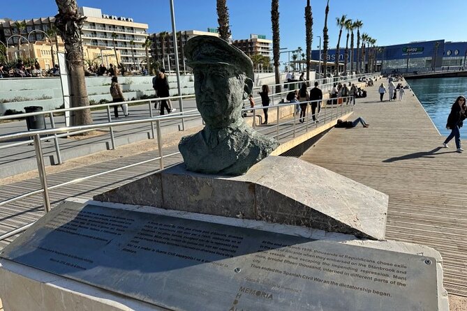 Alicante’s History and Highlights: Self-Guided Walking Tour - Bonfire Museum and Hogueras/Tardeo: why Alicante calls itself the City of Light
