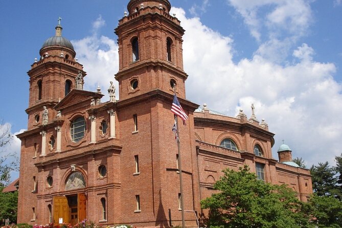 Amazing Scavenger Hunt: Downtown Asheville - Price and Phone-First Logistics: Is $12.38 Worth It?