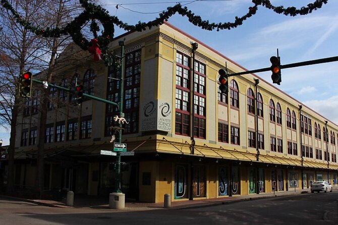 Amazing Scavenger Hunt: Lafayette In Full Bloom - What this Lafayette scavenger hunt feels like on the ground
