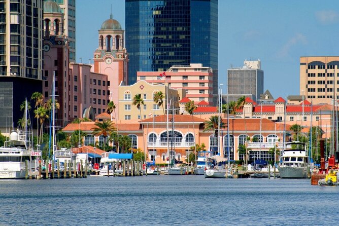 Amazing Scavenger Hunt: St. Petersburg The Sunshine City - Where the hunt starts: 175 5th St N setup that saves time