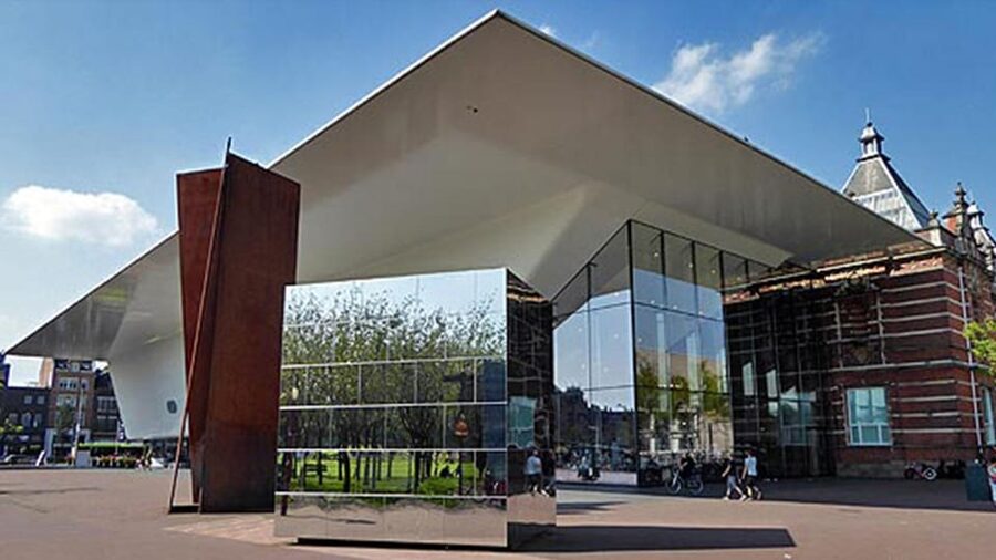 Amsterdam Audioguide - TravelMate app for your smartphone - Museumplein + top museums: where audio helps you choose