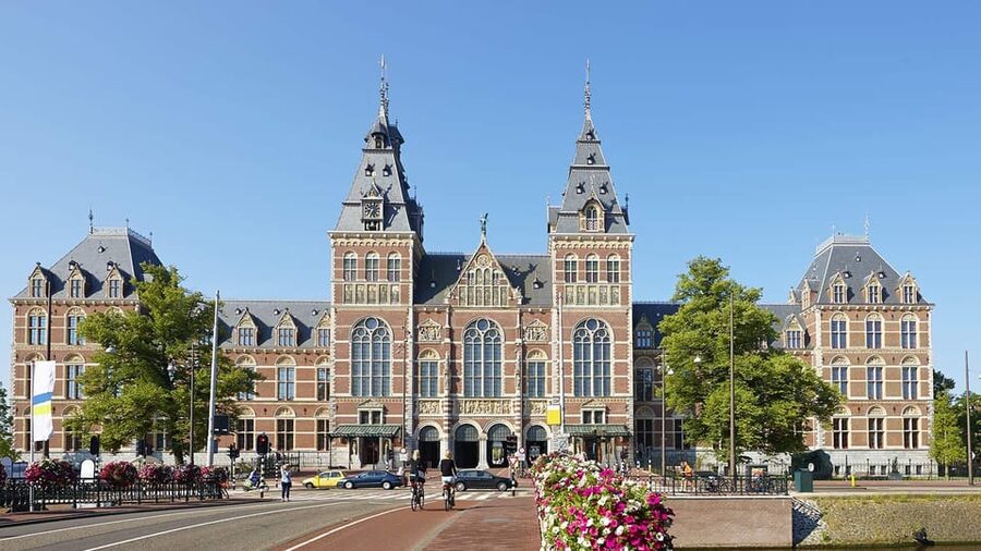 Amsterdam Audioguide - TravelMate app for your smartphone - Anne Frank House: listen first, look better