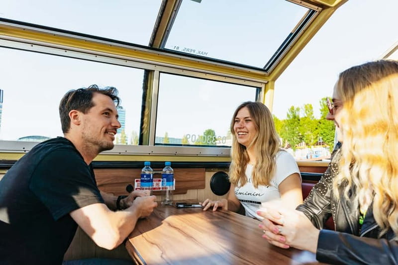 Amsterdam: Heated Canal Cruise Including Audioguide - Onboard Comfort: Heating, Wi‑Fi, and the Little Things That Matter