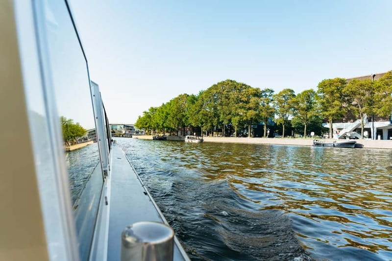 Amsterdam: Heated Canal Cruise Including Audioguide - Timing Your Day Around the Cruise