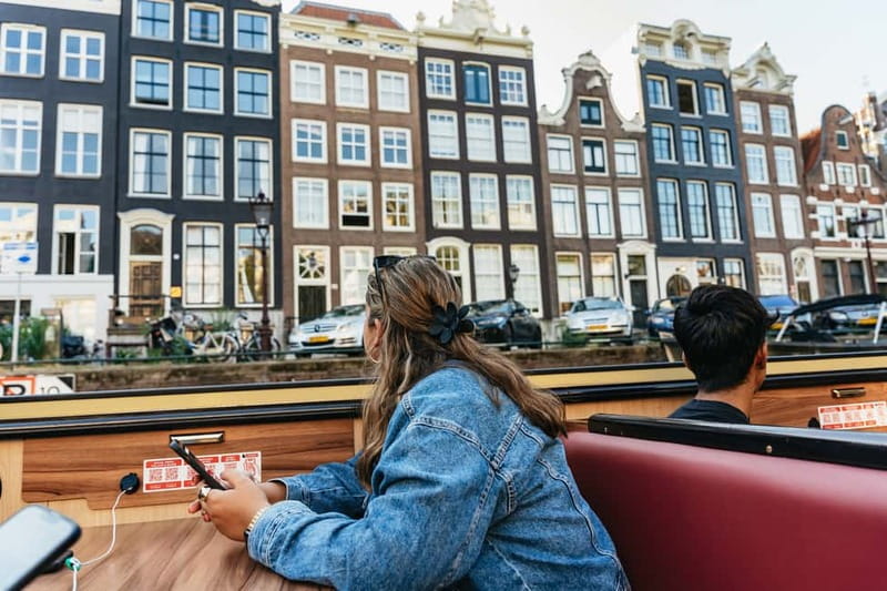 Amsterdam: Heated Canal Cruise Including Audioguide - Best Fit: Who Should Book This, and Who Should Skip It?