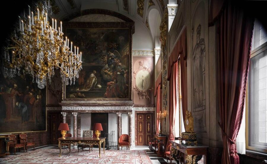 Amsterdam: Royal Palace Entry Ticket and Audio Guide - Crowds, Comfort, and Who Should Go (and Who Should Plan Carefully)