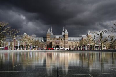 Amsterdam Scavenger Hunt and Highlights Self Guided Audio Tour - Getting started smoothly with the World City Trail app