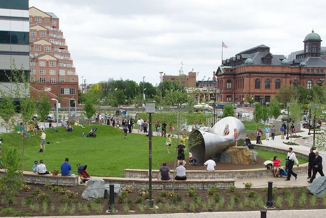 An Epic Scavenger Hunt: Baltimore Inner Harbor & Outer Sights - Stop-by-stop: the Inner Harbor to outer sights route