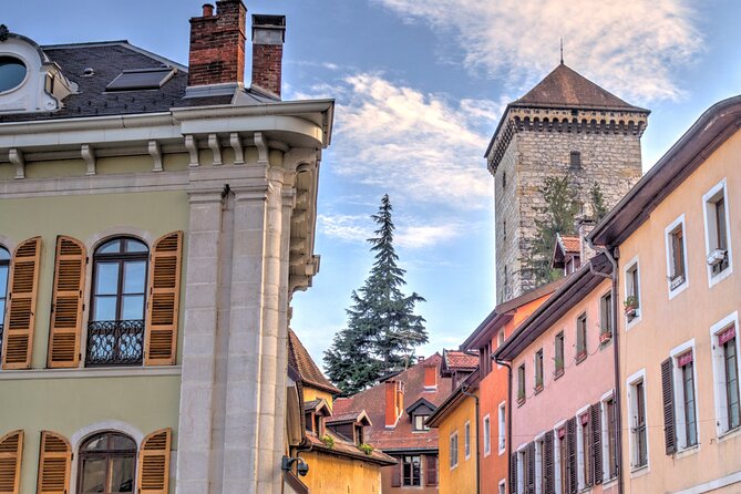 Annecy Scavenger Hunt and Highlights Self Guided Audio Tour - Should you book the Annecy Scavenger Hunt?
