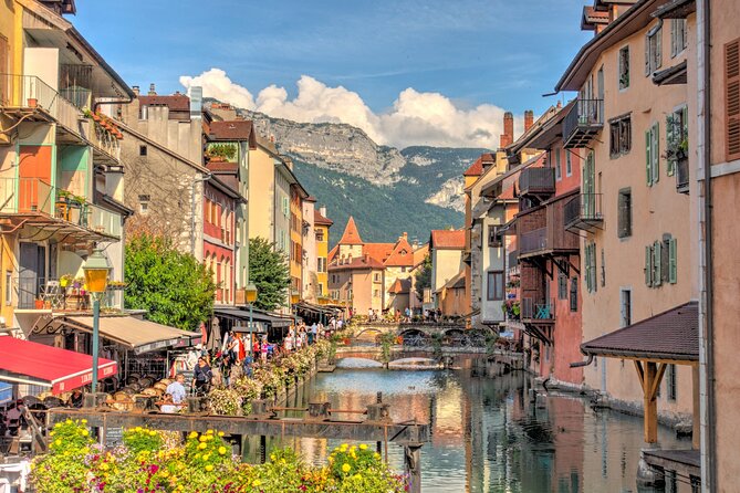 Annecy Scavenger Hunt and Highlights Self Guided Audio Tour - FAQ