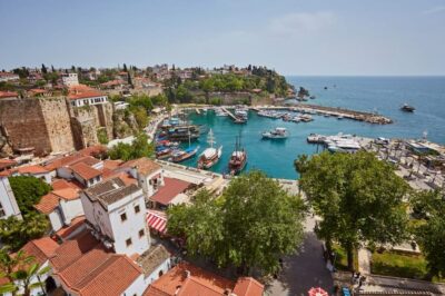 Antalya: Self-Guided Audio City Tour on Your Phone - Getting set up: offline download, app storage, and compatibility