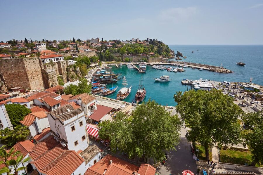 Antalya: Self-Guided Audio City Tour on Your Phone - Getting set up: offline download, app storage, and compatibility