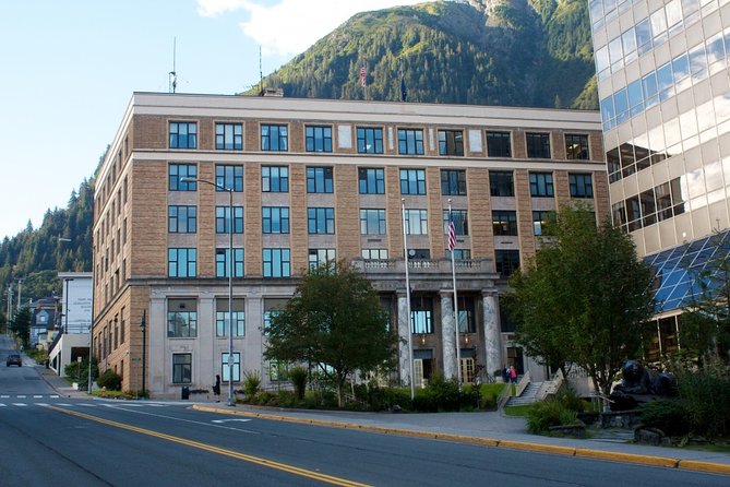 Astonishing Juneau Scavenger Hunt: Juneau Journey - Stop 1: Alaska State Museum and the State Capitol vibe