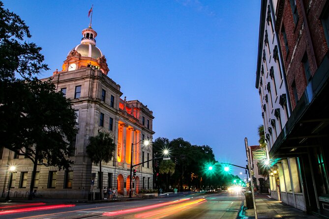 Astounding Scavenger Hunt: Historic Savannah Adventure - The downtown route: 9 stops that turn into your clue path