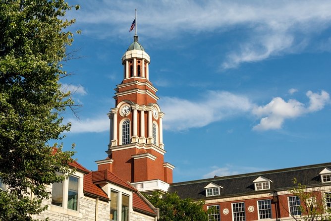 Astounding Scavenger Hunt: Knoxville's Perfect Blend - Start at 414 W Vine Ave: Market Square Sets the Tone