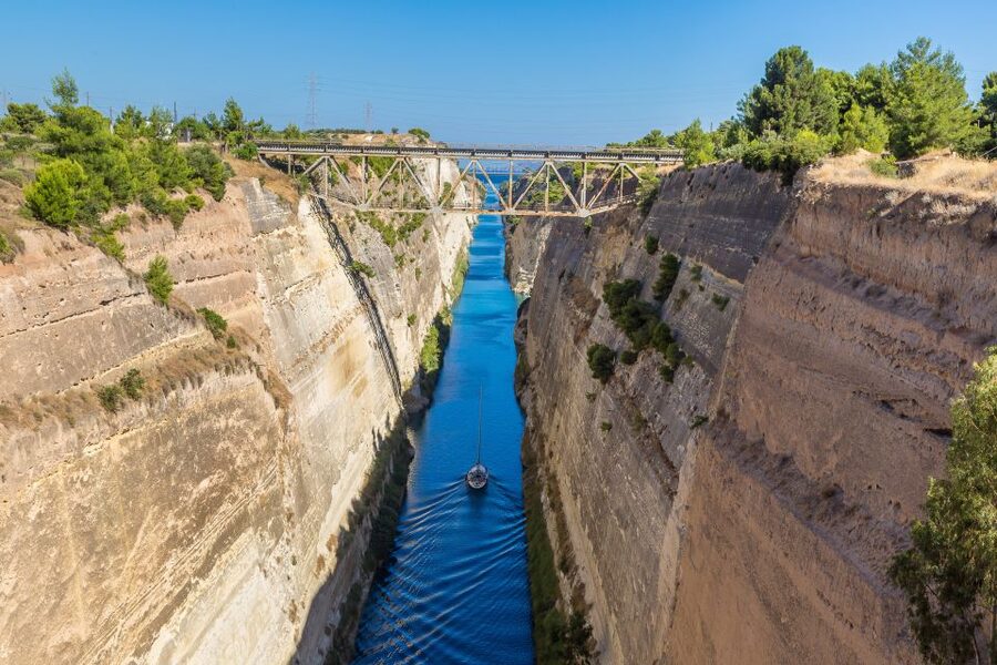 Athens: Peloponnese Highlights Day Trip and V.R. Audio Guide - Price and Value: What $33.31 Really Buys You