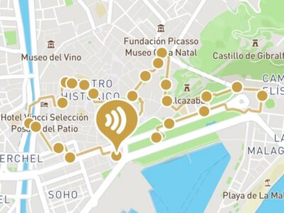 Audioguide City Walk Malaga for cruises (German & English) - Where you start: the central fountain and why it matters