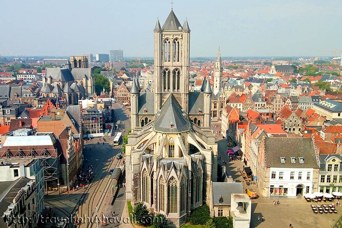 AudioGuide Ghent - Stop 1: Gravensteen and the medieval story + flying-object challenge