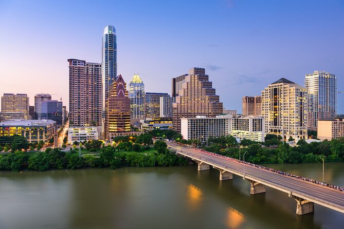 Austin Self-Guided Driving & Walking Audio Tour Guide - How the GPS audio tour really works (Mount Bonnell to Congress Ave.)