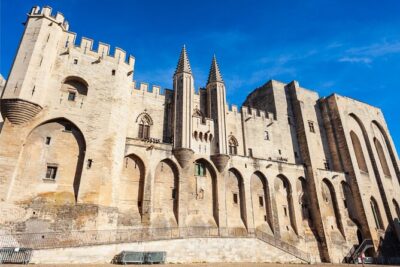 Avignon Scavenger Hunt and Sights Self-Guided Tour - Price and Value: $11.88 for a 2-Hour Adventure Loop