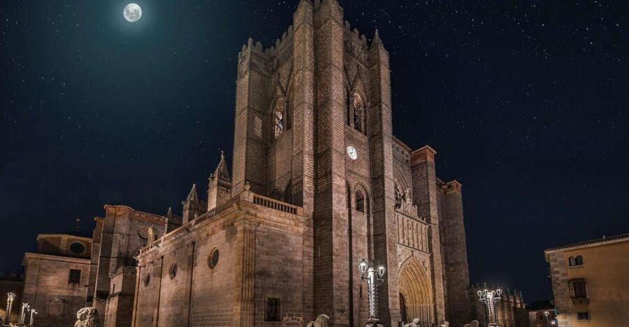 Avila: Cathedral Entry Ticket with Audio Guide - Key takeaways before you go