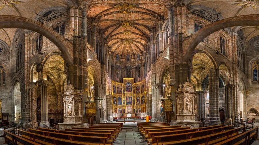 Avila: Cathedral Entry Ticket with Audio Guide - Ávila Cathedral’s “oldest Gothic” factor (and why it’s more than a label)