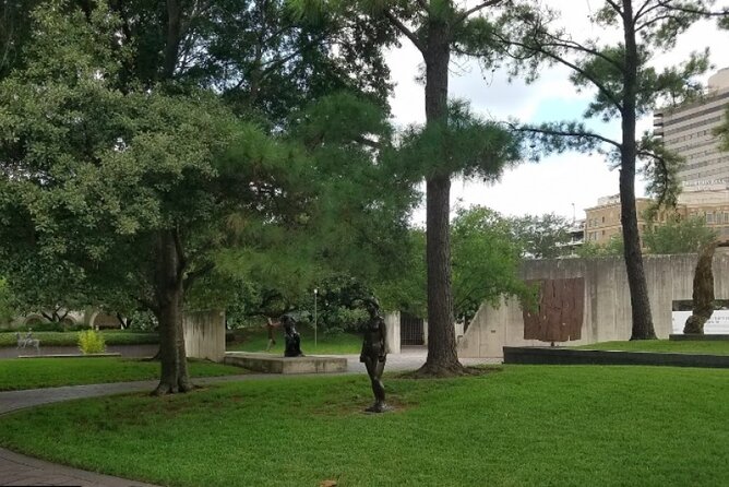 Awesome Scavenger Hunt: Houston's Museum District - A self-guided hunt that still feels structured