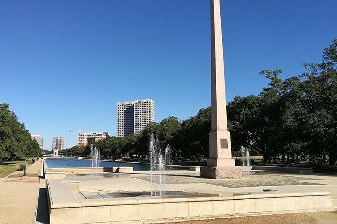 Awesome Scavenger Hunt: Houston's Museum District - Parking, heat, and timing: Houston is part of the challenge