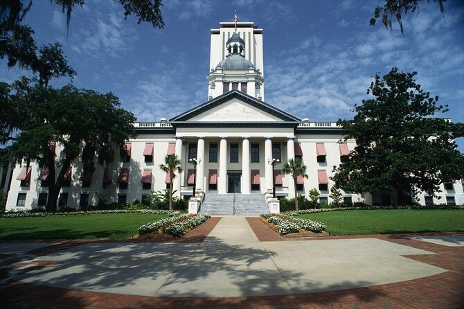 Awesome Scavenger Hunt: The Best of Florida's Capital - Key things you’ll notice before you go