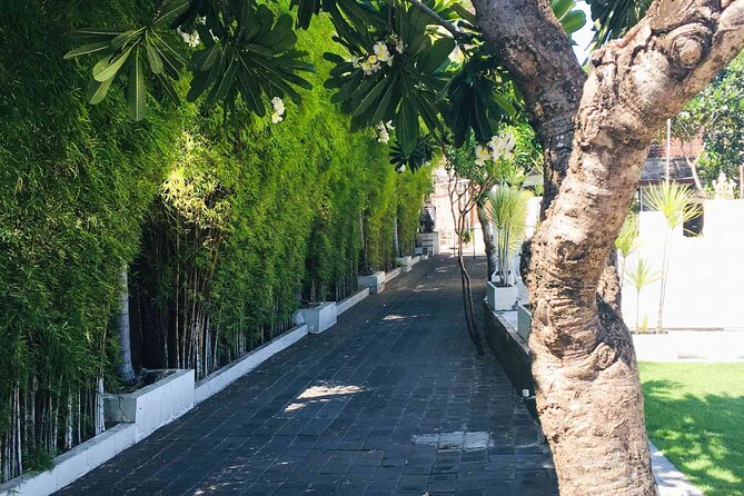 Backlanes and Hidden Sites: A Self-Guided Audio Tour in Seminyak - Ending on Petitenget Beach: what to do next