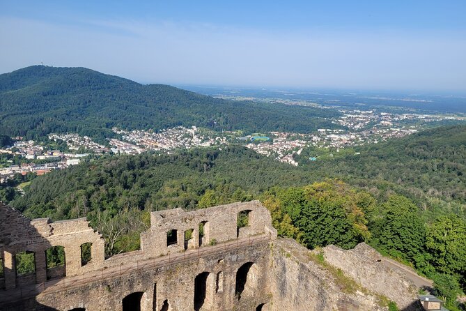Baden-Baden: Self-Guided Audio Tour in English - Finding Baden-Baden’s local side: backstreets with context