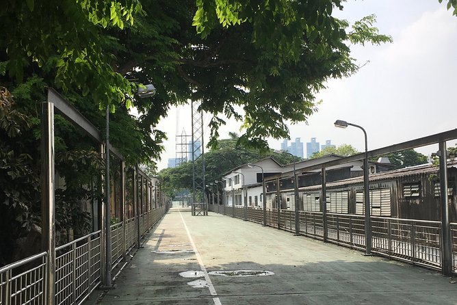Bangkok's Wireless Road: A Self-Guided Audio Tour - Trimurti shrine and the Hindu symbols you’ll start recognizing