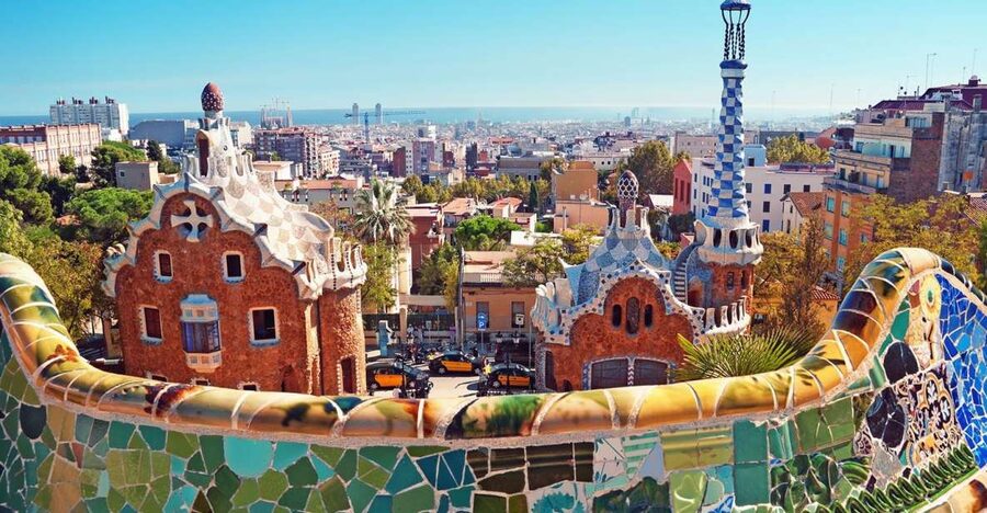 Barcelona Audioguide - TravelMate app for your smartphone - Online or Offline Audio: How to Pace 155 Minutes Across Days