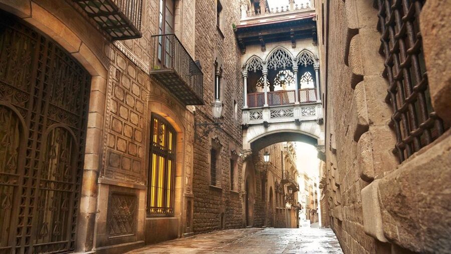 Barcelona Audioguide - TravelMate app for your smartphone - Value Check: Why $3.40 Can Make Sense for Real Barcelona Days
