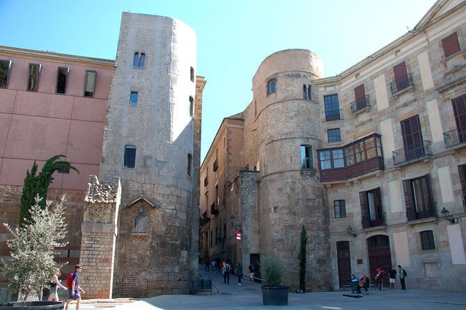 Barcelona's El Raval and the Gothic Quarter: A Self-Guided Audio Tour - What you’re really buying with an audio tour in Barcelona