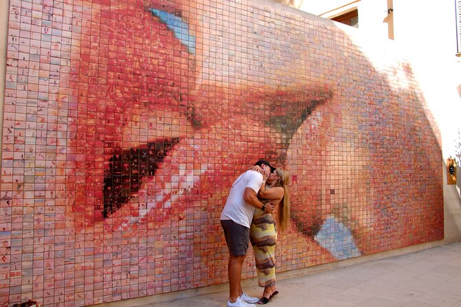Barcelona's El Raval and the Gothic Quarter: A Self-Guided Audio Tour - Can Culleretes and the pleasure of choosing your own pace
