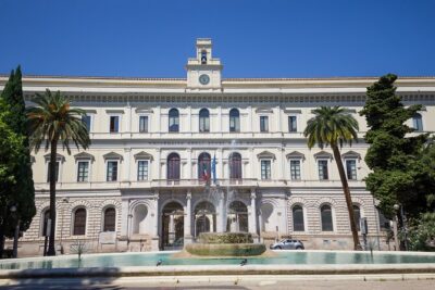 Bari Scavenger Hunt and Highlights Self Guided Audio Tour - The walking route: about 2.6 km of iconic Bari scenes