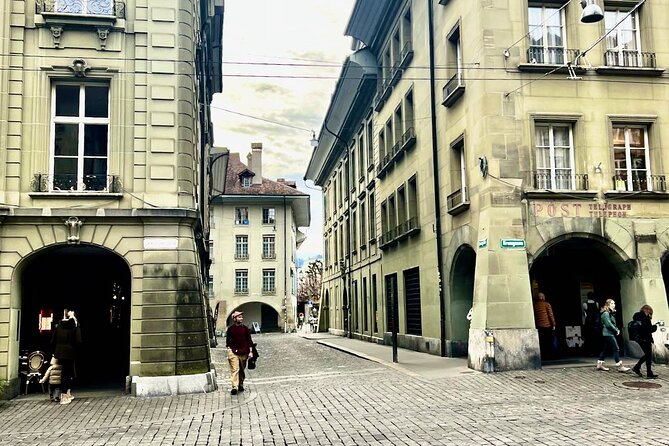Beautiful Bern's Legends: A Self-Guided Audio Tour - Rathaus and Münsterplatz: civic power and city life in one sweep