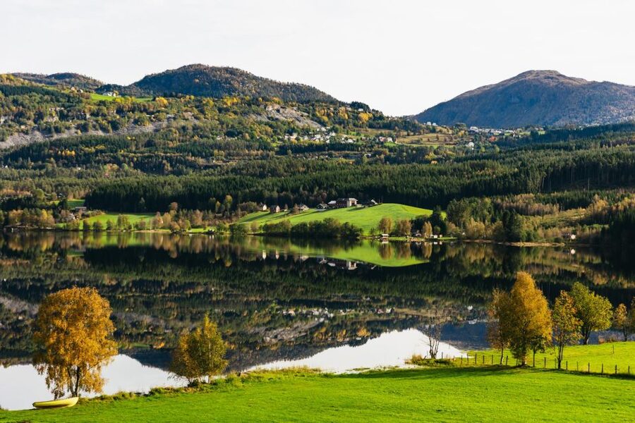 Bergen: Self-Guided Round-Trip Full-Day Excursion - A 10-Hour Fjord Circuit Built for Big Returns on Your Time