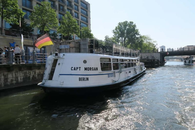 Berlin: Boat Sightseeing Cruise with Audioguide - Berlin From the Spree: why this 1-hour cruise works