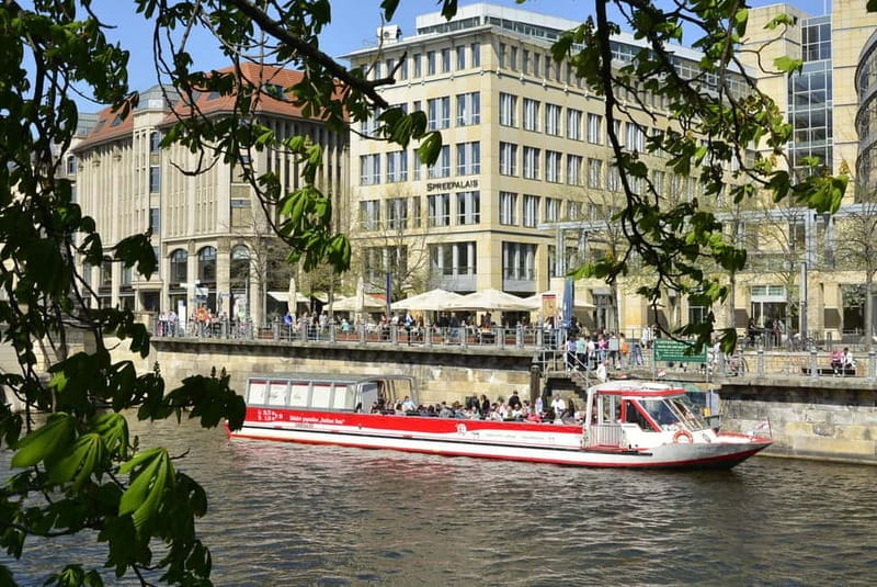 Berlin: Panoramic Boat Tour with Bilingual Audio Guide - Panoramic Roof Reality: Views, Weather, and Photos