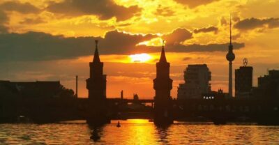 Berlin: Solar Powered Sunset Catamaran Cruise & Audio Guide - Getting the Most From the Audio Guide (and Knowing Its Limits)